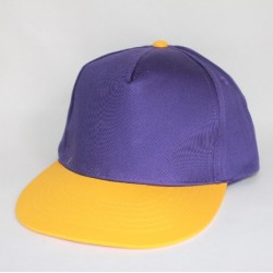 Lilla / gul Junior Snapback cap med navn på